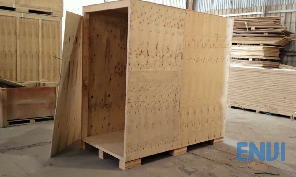 Wooden liftvans type II